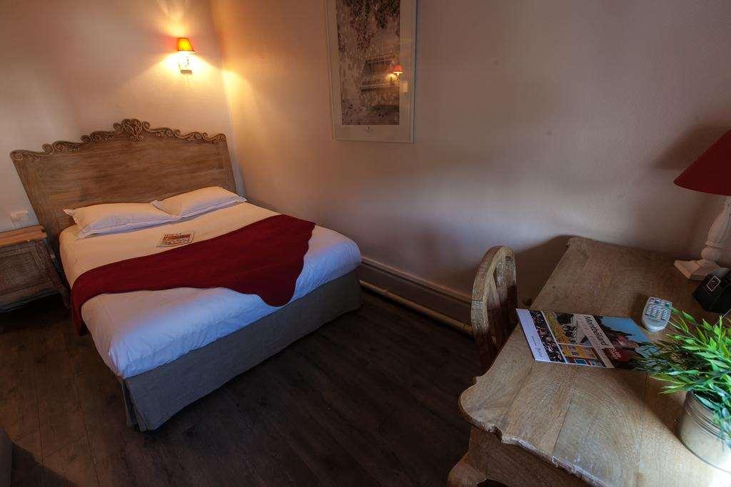 Brit Hotel Bristol Montbéliard Centre Habitación foto