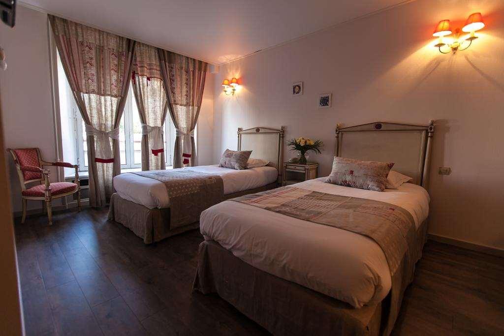 Brit Hotel Bristol Montbéliard Centre Habitación foto